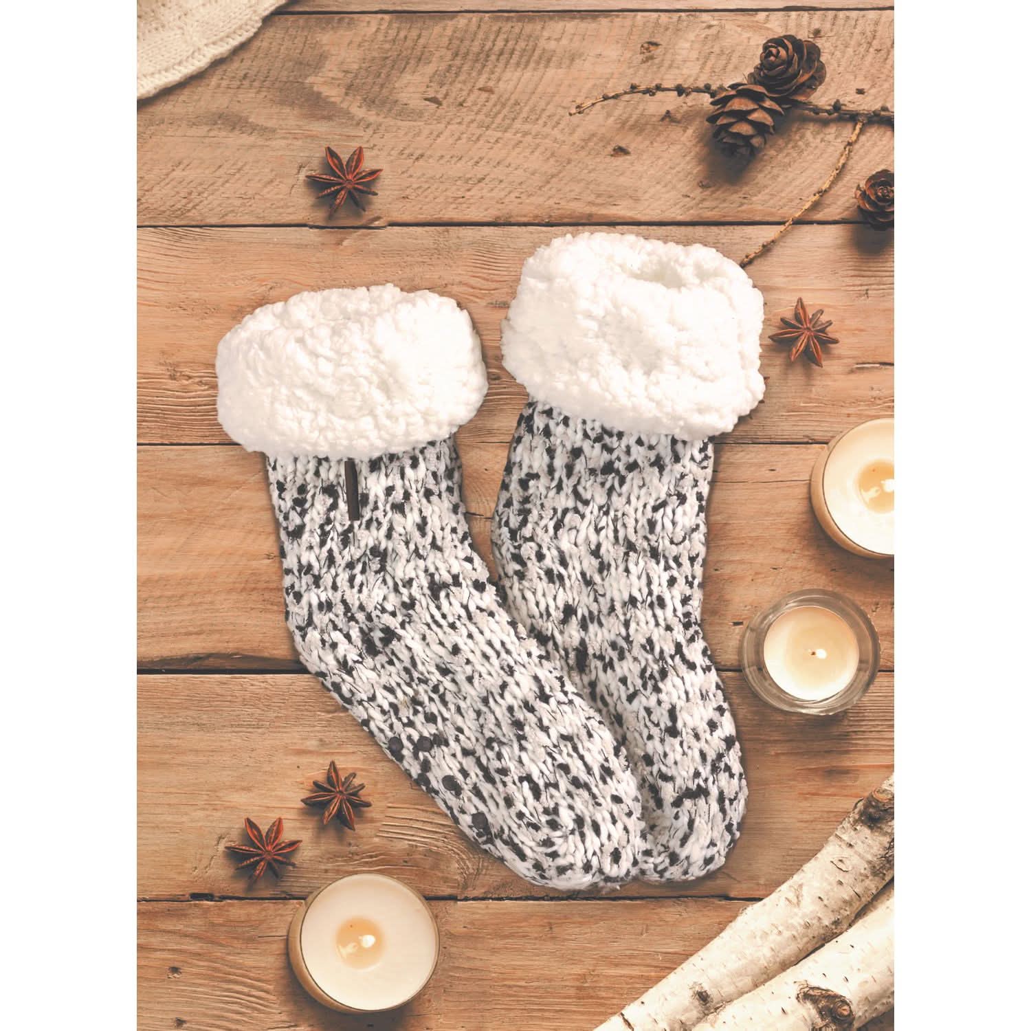 CHAUSSETTES CHINEES NOIR ET BLANC - Image 2