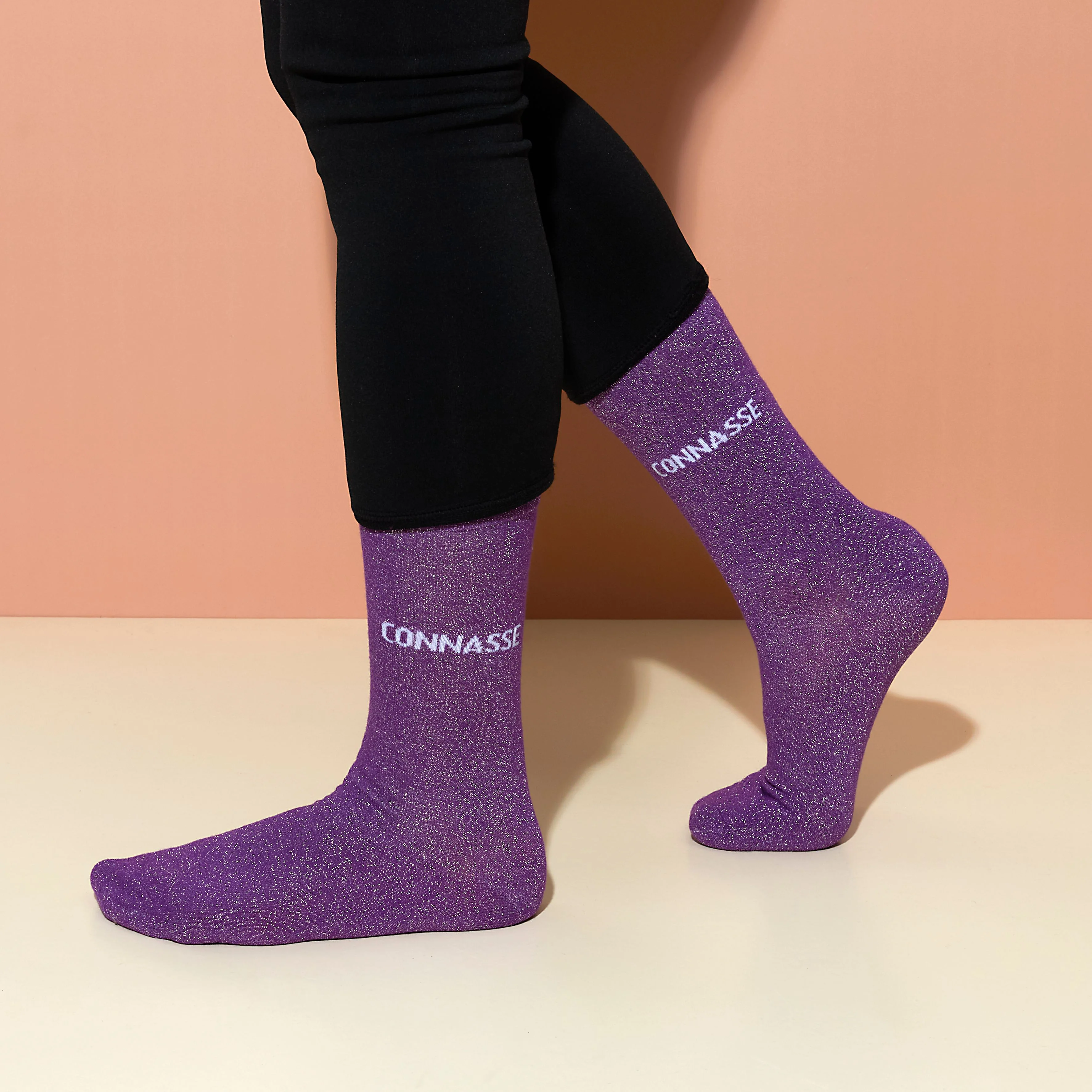 CHAUSSETTES PAILLETTES VIOLETTES CONNASSE - Image 3