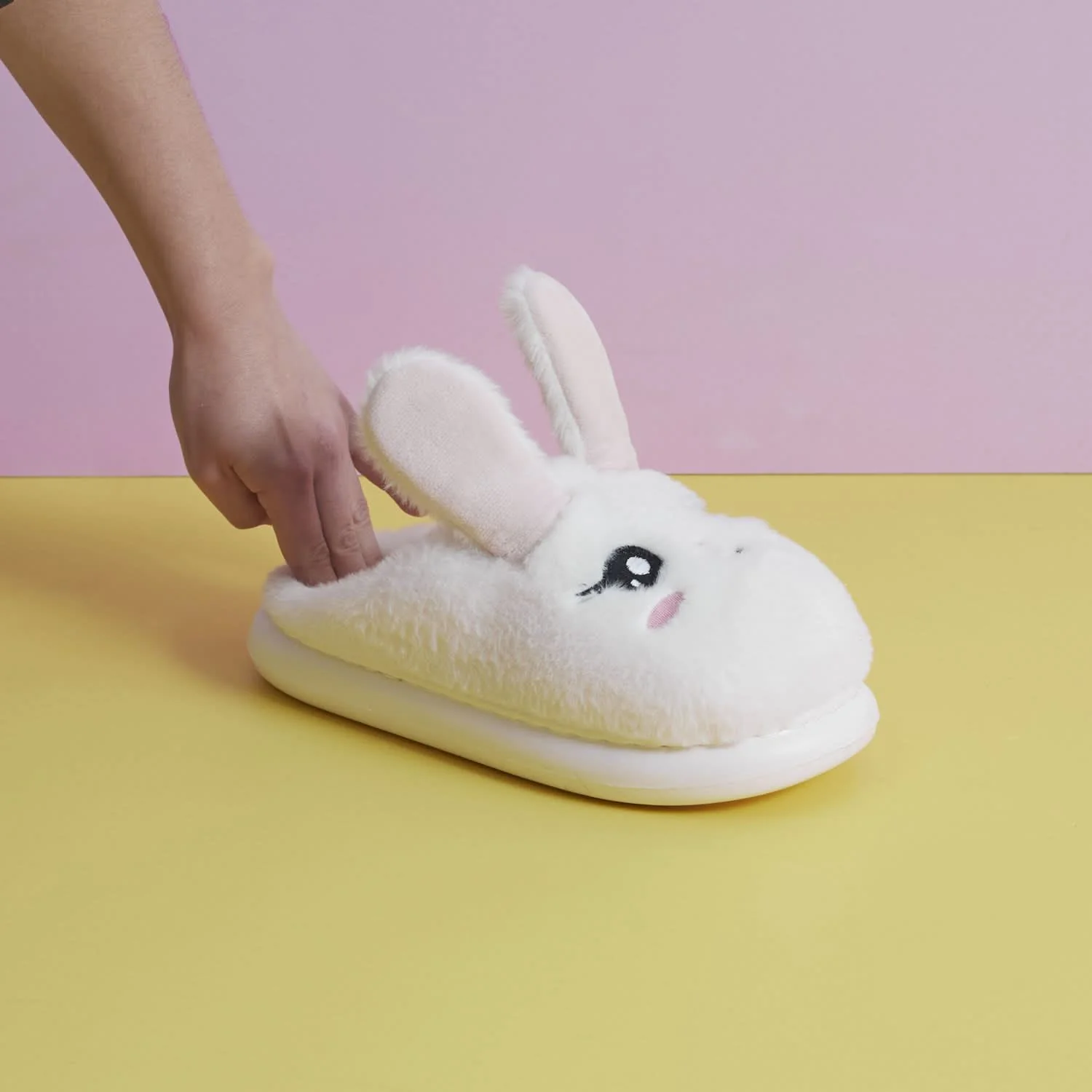CHAUSSONS LAPIN OREILLES QUI BOUGENT KAWAII - Image 4