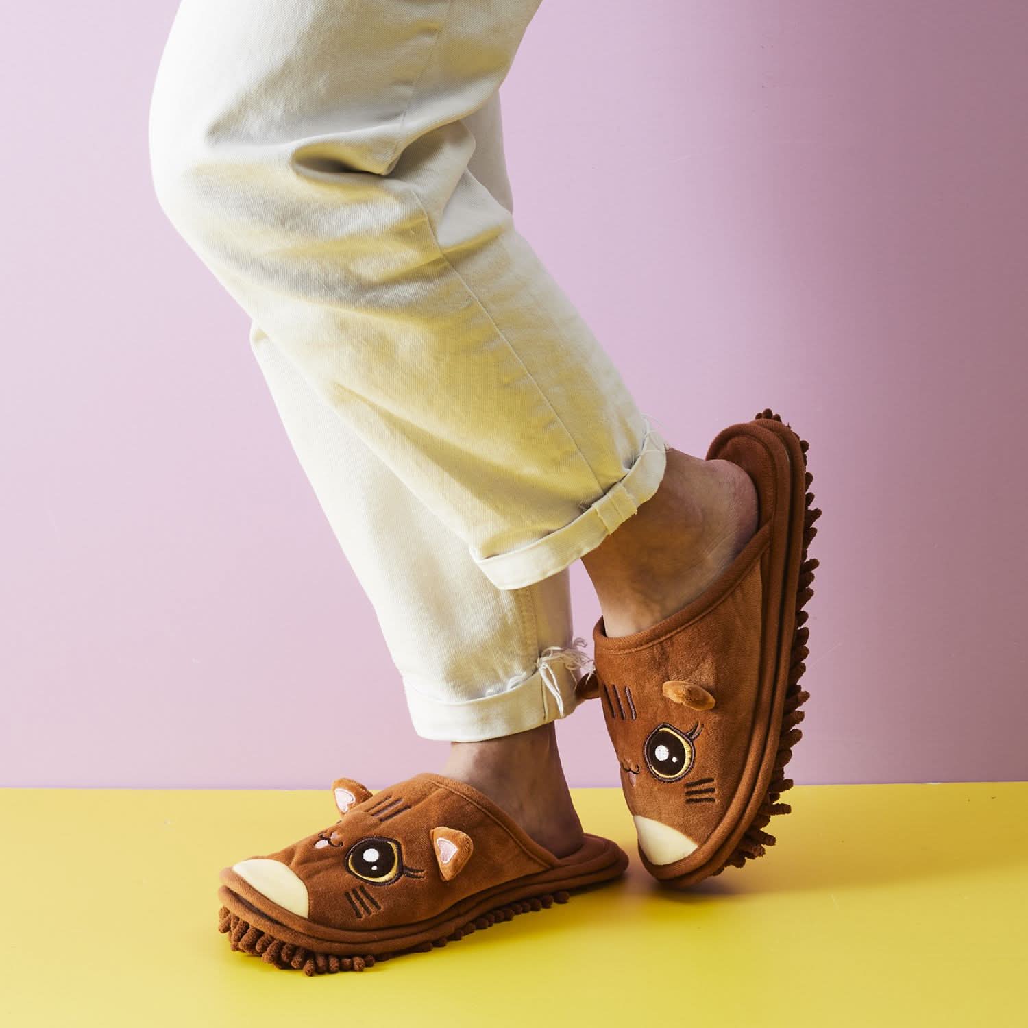 CHAUSSONS POLISH CHAT - Image 3