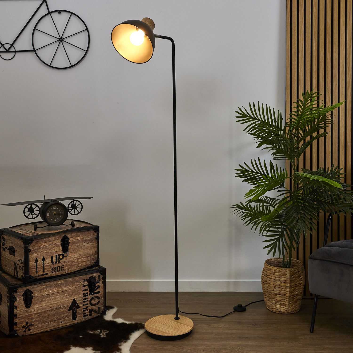 LAMPADAIRE METAL NOIRE BOIS
