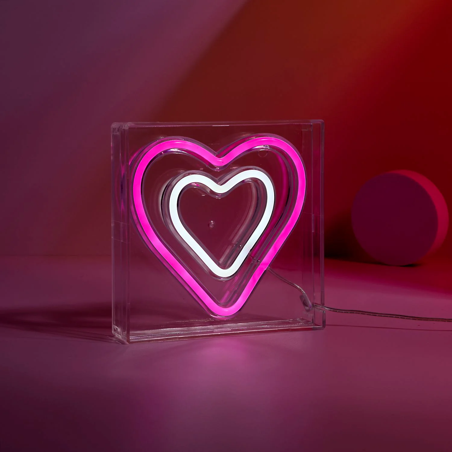LAMPE EFFET NEON COEURS - Image 2