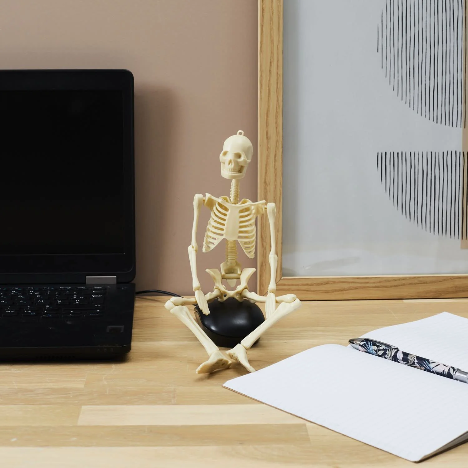 MINI SQUELETTE DE BUREAU OSCAR - Image 9